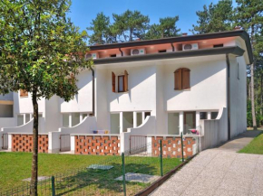 Holiday Home Villaggio Delfino-1 by Interhome Bibione